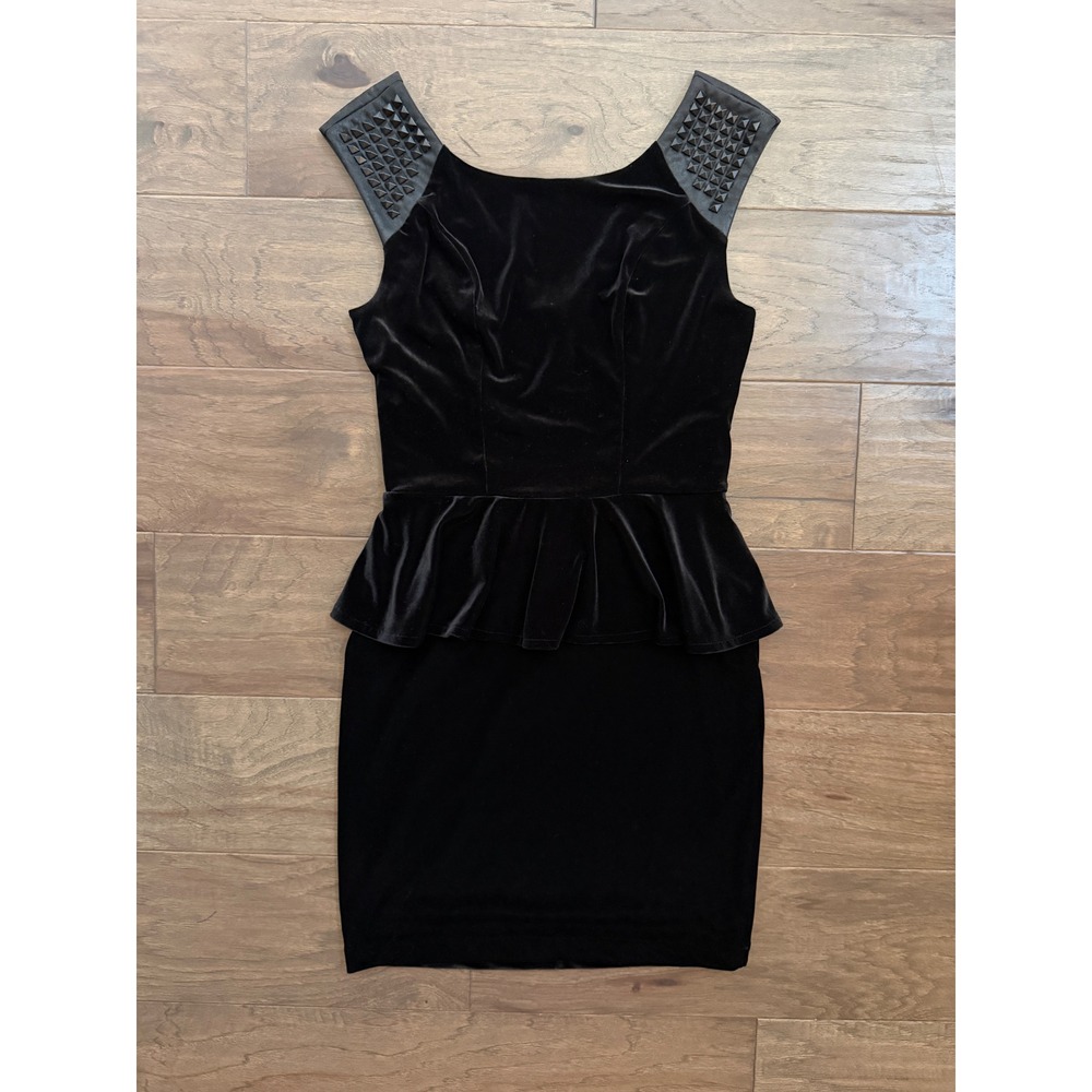 GUESS Peplum Dress Women 6 Black Velvet Bodycon Studded Edgy Cocktail Party